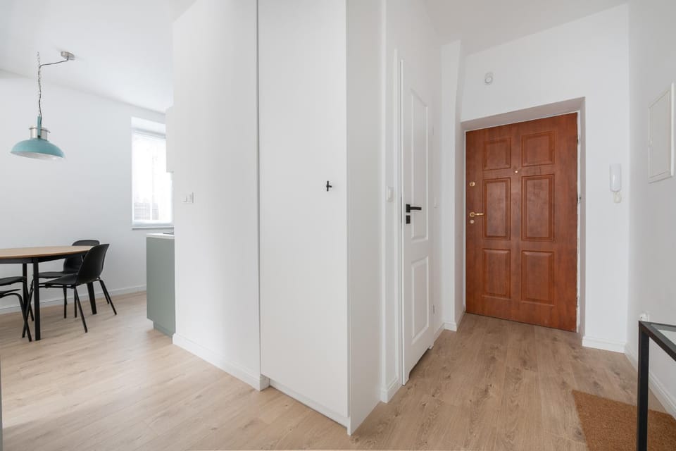 Dining area, wardrobe