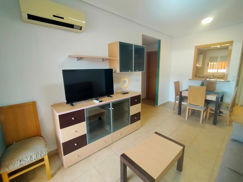 Living room, Dining area, air conditioner