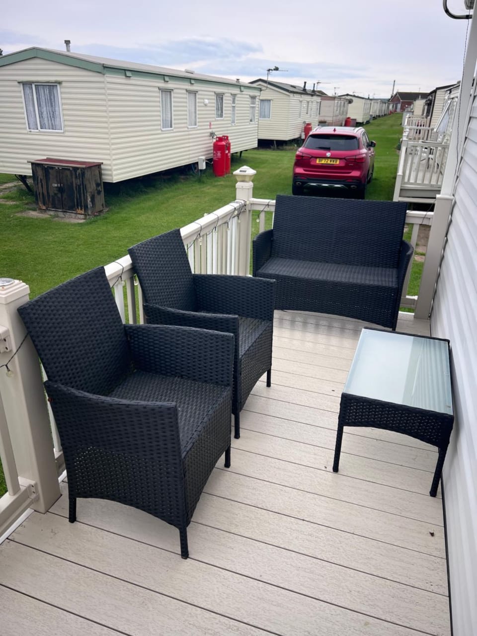 Property building, Patio, Garden, Balcony/Terrace, Seating area