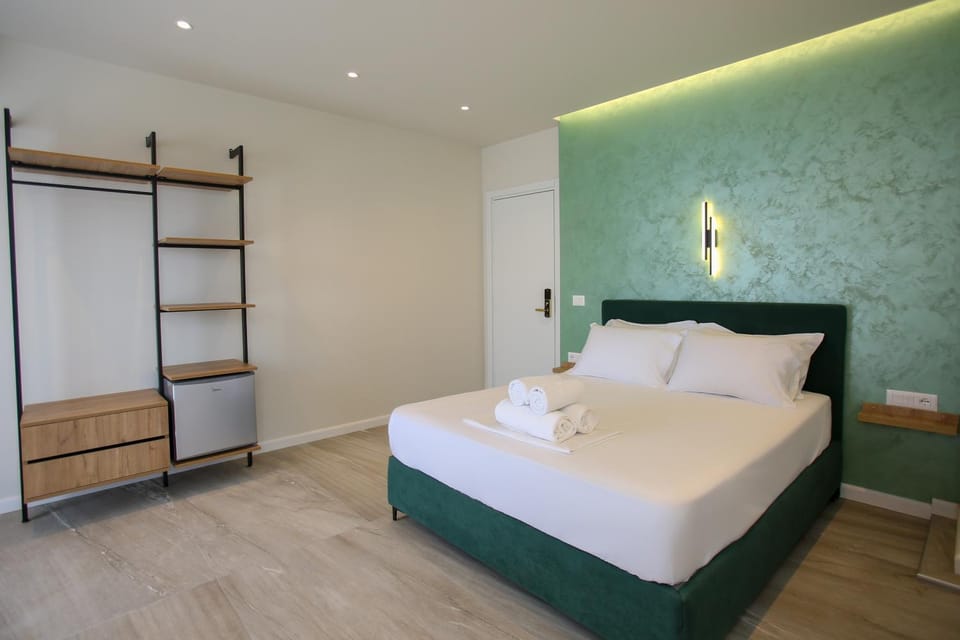 Bed, Photo of the whole room, Bedroom, towels, wardrobe