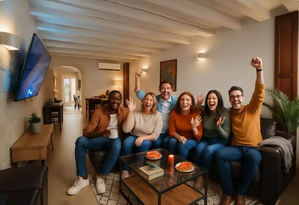 Communal lounge/ TV room, Living room