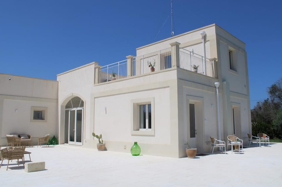 Property building, Patio