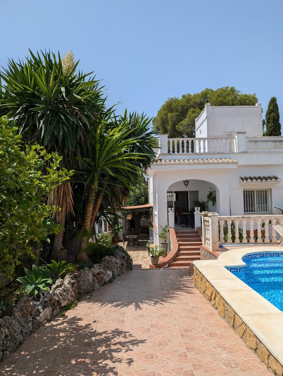 Chalet independiente con piscina House in Valencian Community
