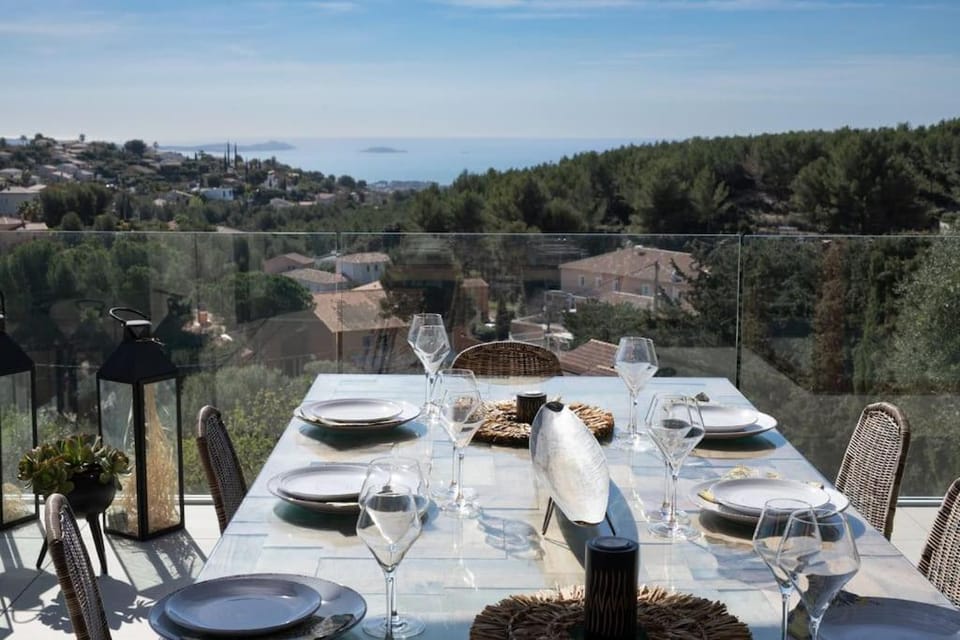 Villa Karma, Vue mer, Piscine Villa in French Riviera