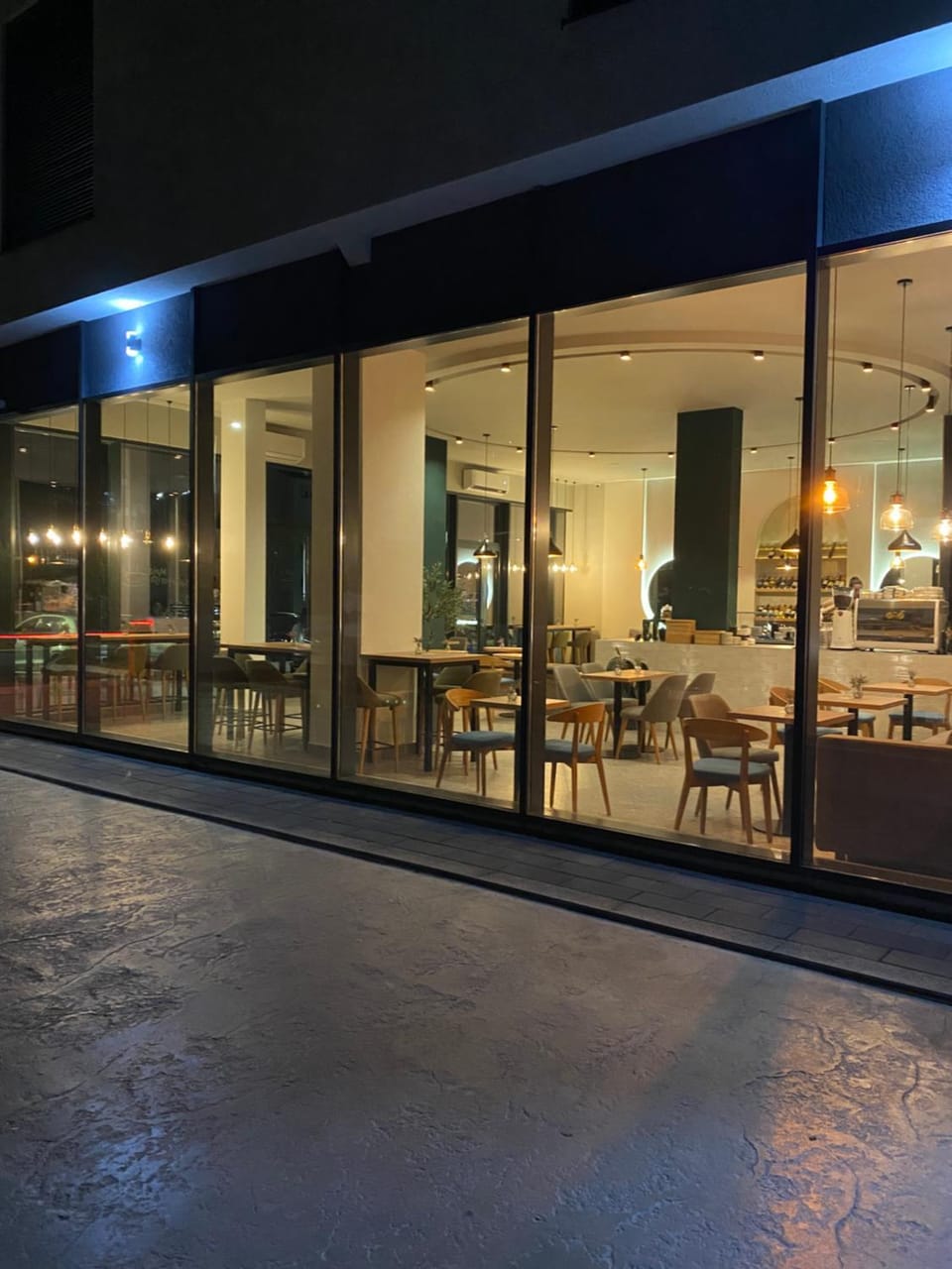 Sarah Central City Apartment-Bar Apartment in Montenegro