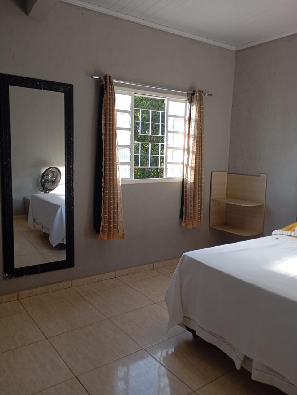 Apto 11 bom preço benefício Apartment in State of Goiás