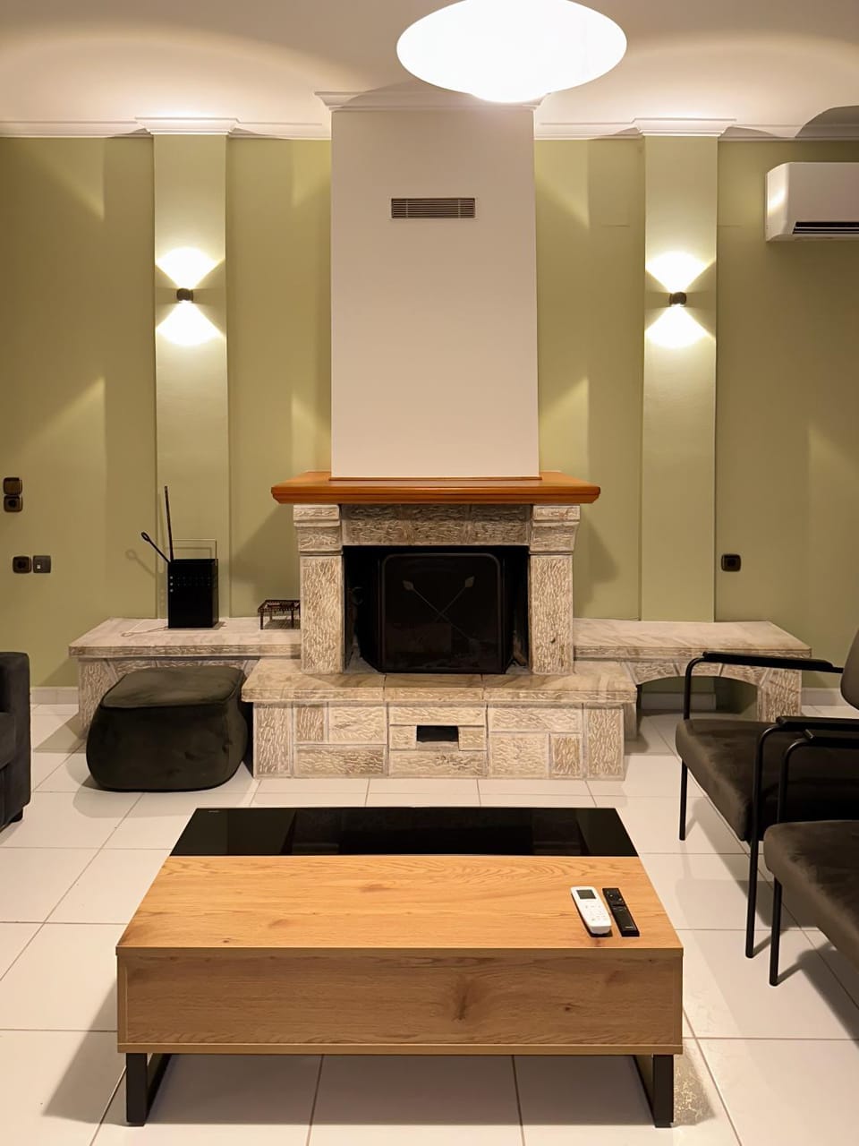 Seating area