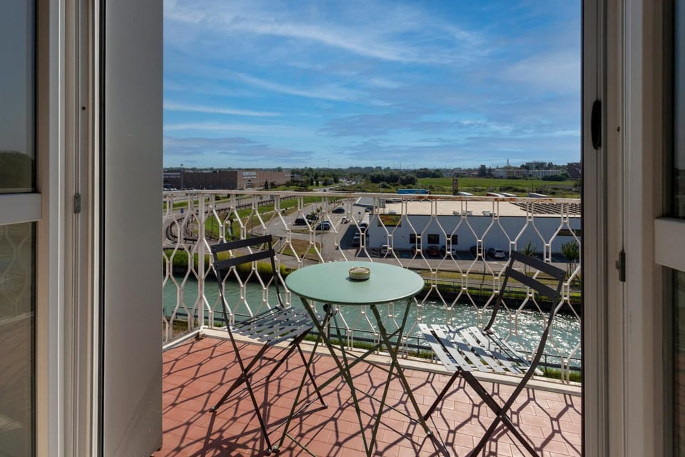 Property building, Day, View (from property/room), Balcony/Terrace, Balcony/Terrace