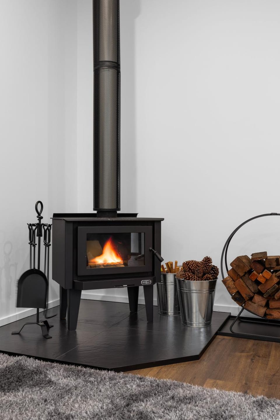 Living room, fireplace