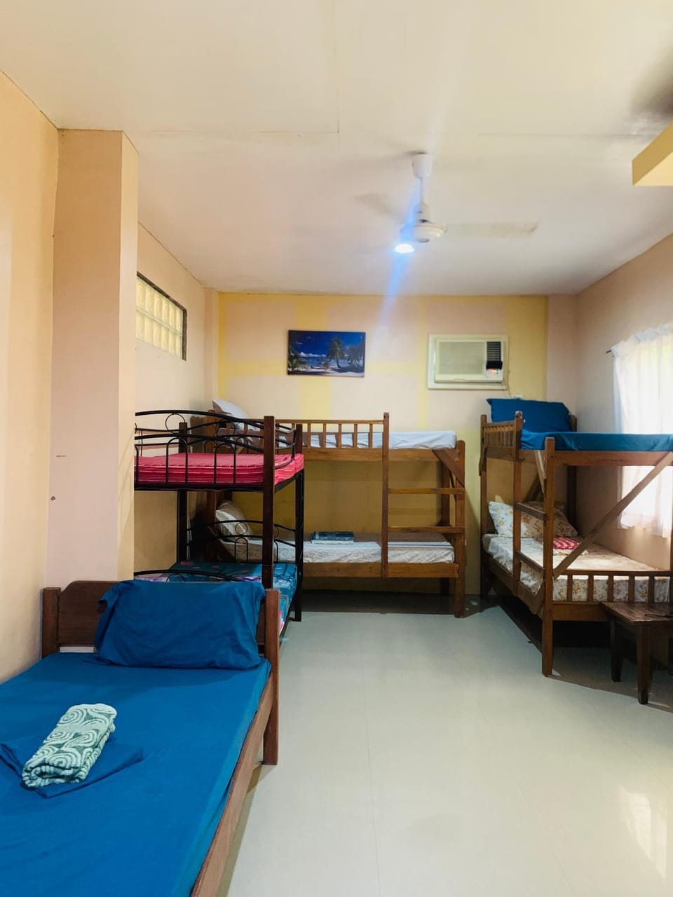 Bed, Bedroom, bunk bed, air conditioner
