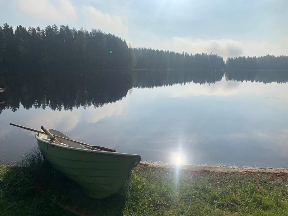 Tahkon Riihiranta - 4 bedroom villa by the lake - Tasokas tilava rantamökki Chalet in Finland