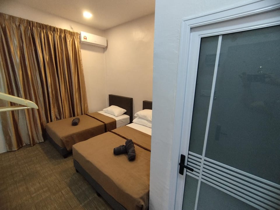 Nafeeza Roomstay Bed and Breakfast in Terengganu, Malaysia