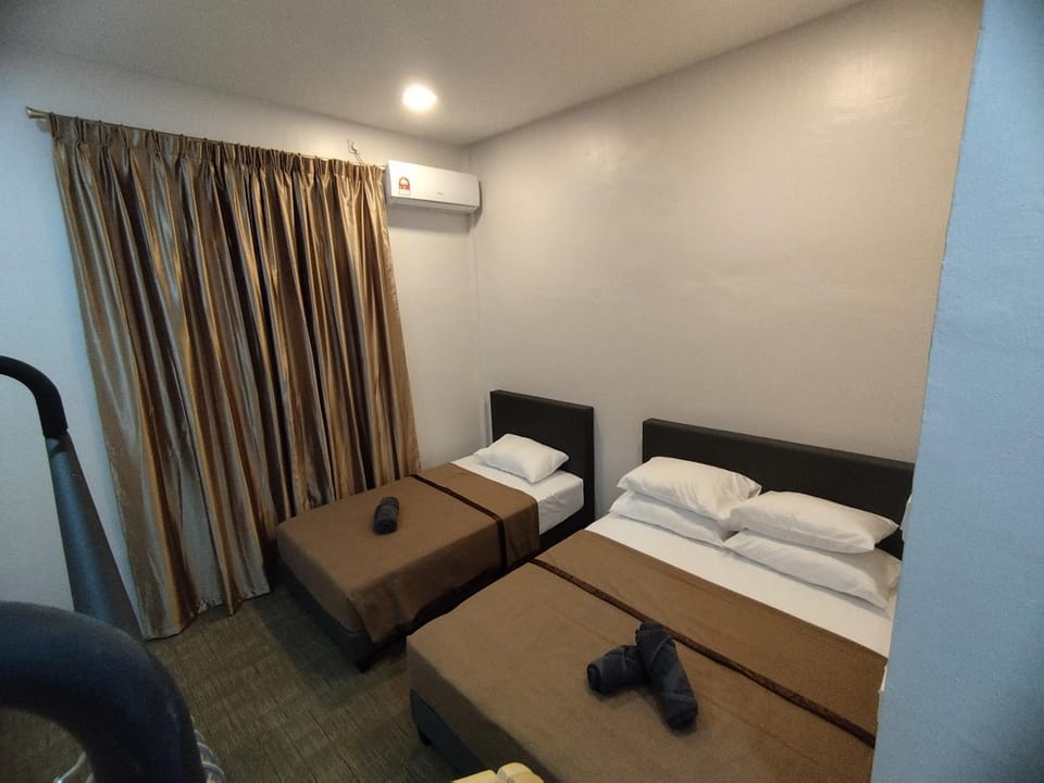 Nafeeza Roomstay Bed and Breakfast in Terengganu, Malaysia