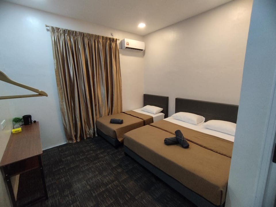 Nafeeza Roomstay Bed and Breakfast in Terengganu, Malaysia
