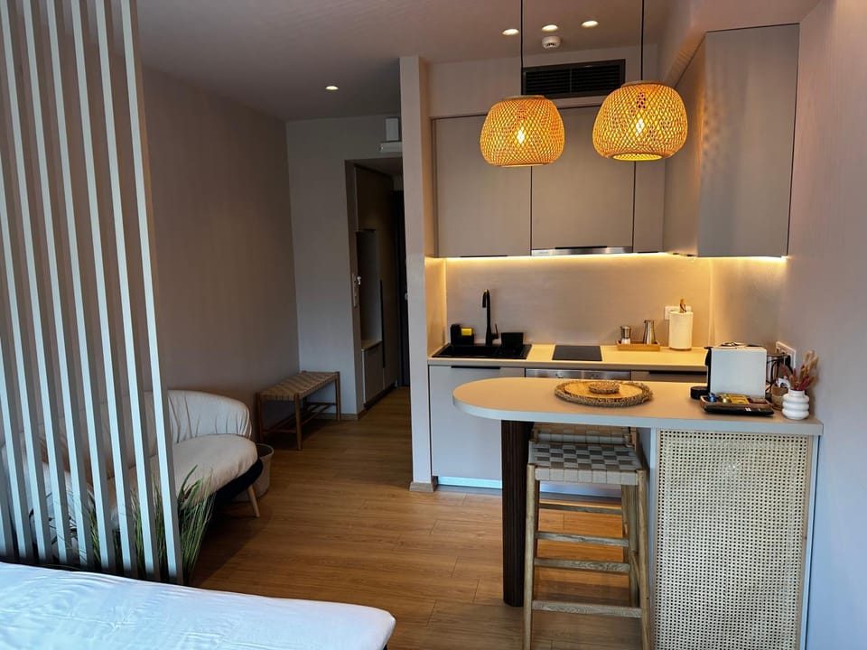 Kitchen or kitchenette, Photo of the whole room