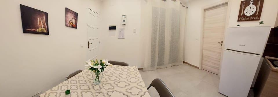 Murriali Apartment House in Palermo