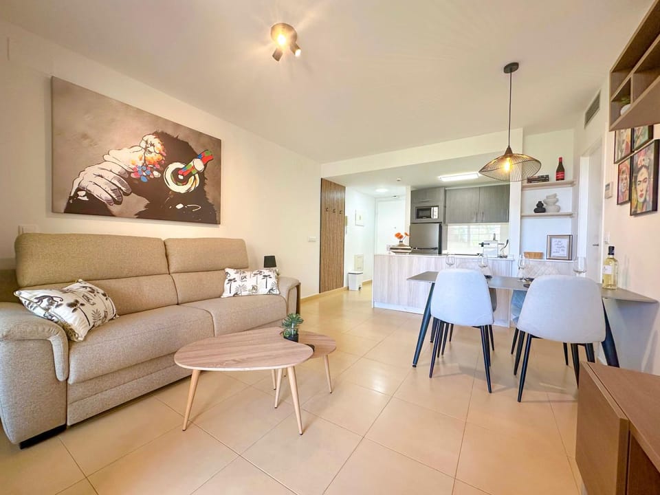 Kitchen or kitchenette, Living room, Dining area