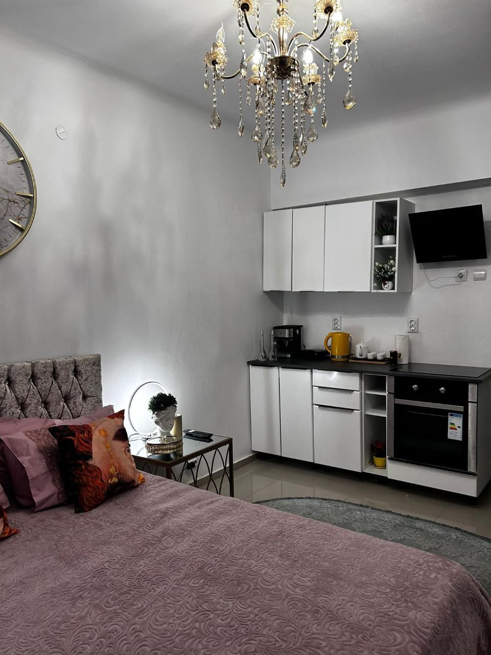 Micul ateneu Apartment in Bucharest