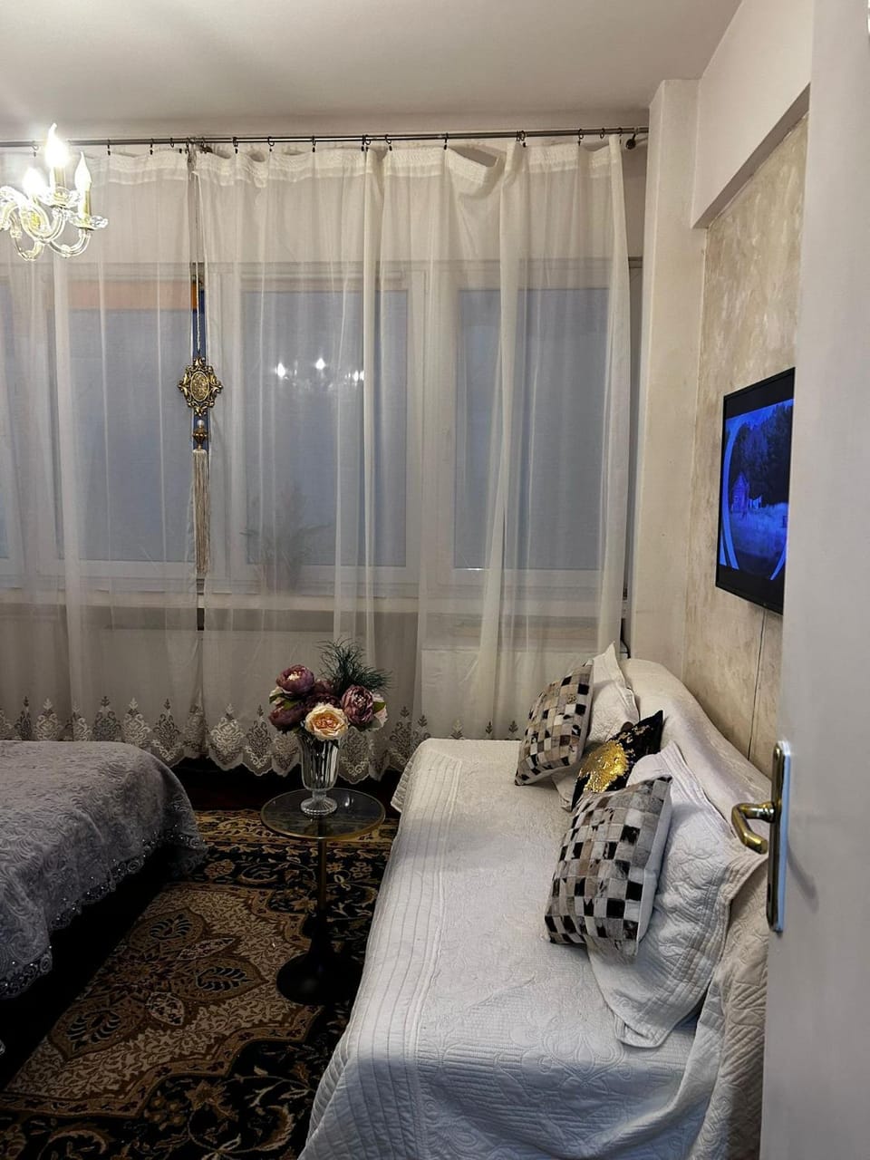 Mini scala Apartment in Bucharest