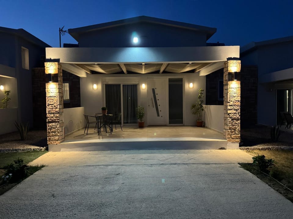 Property building, Night