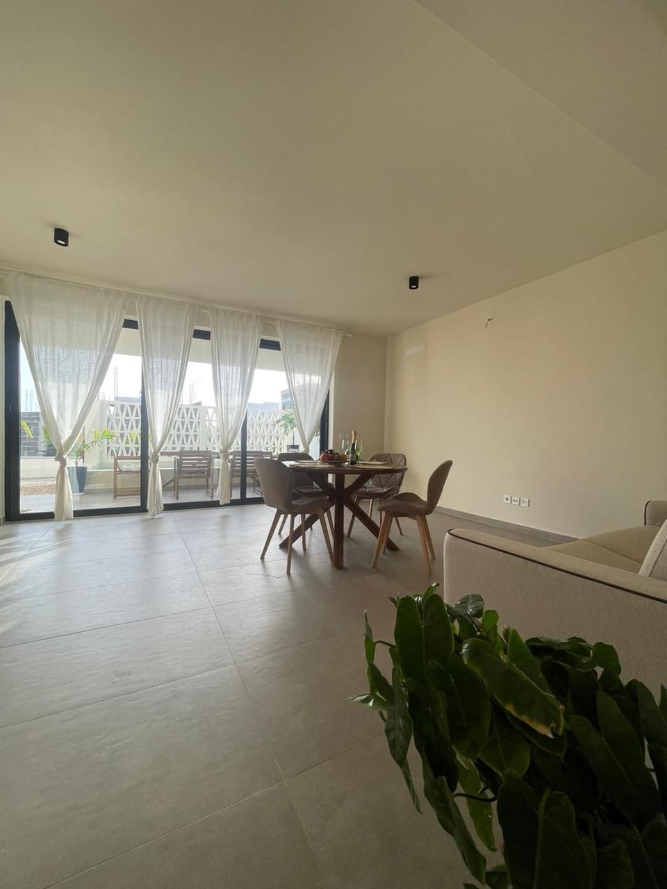 View (from property/room), Balcony/Terrace, Living room, Dining area