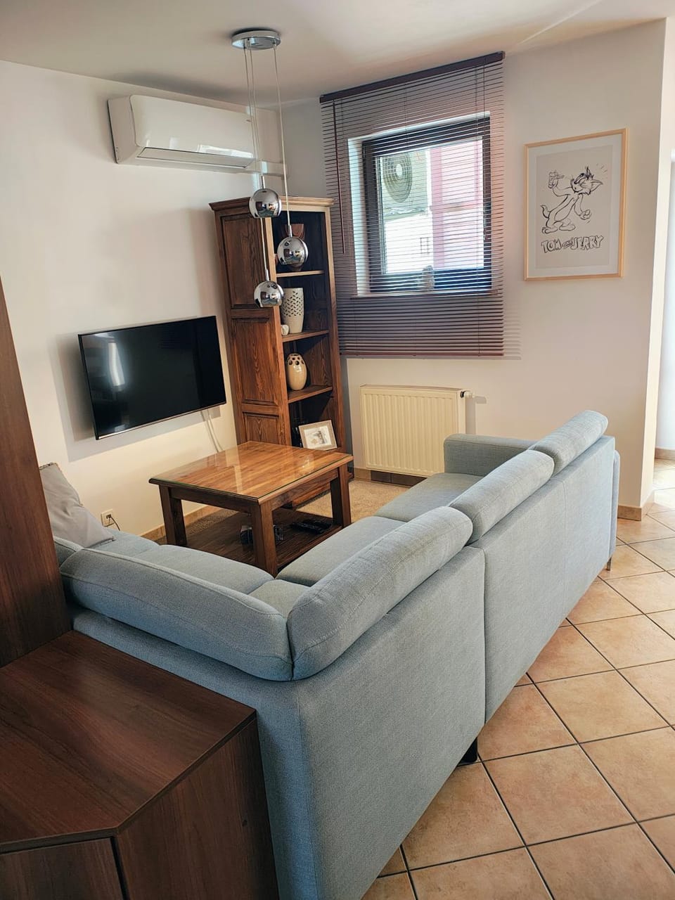 TV and multimedia, Living room, Seating area