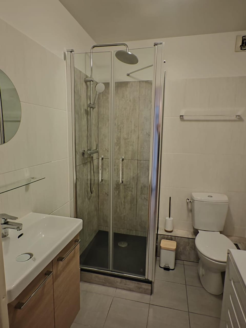 Shower, Bathroom