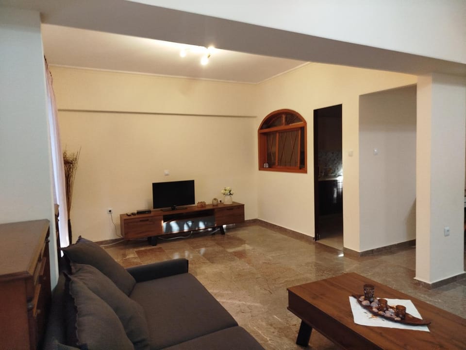 TV and multimedia, Seating area