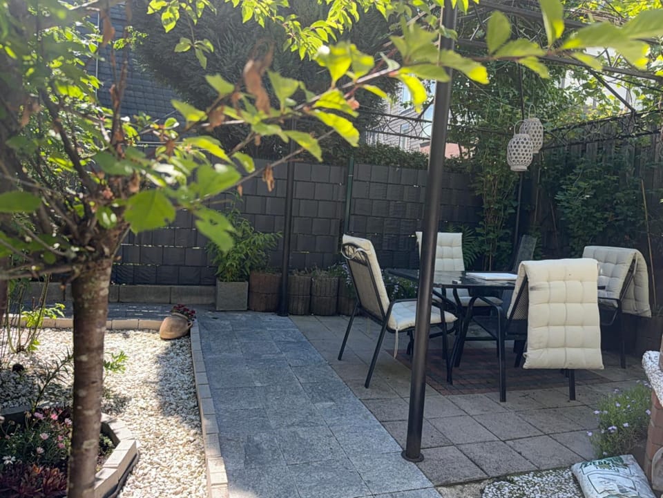 Patio, Garden, Seating area