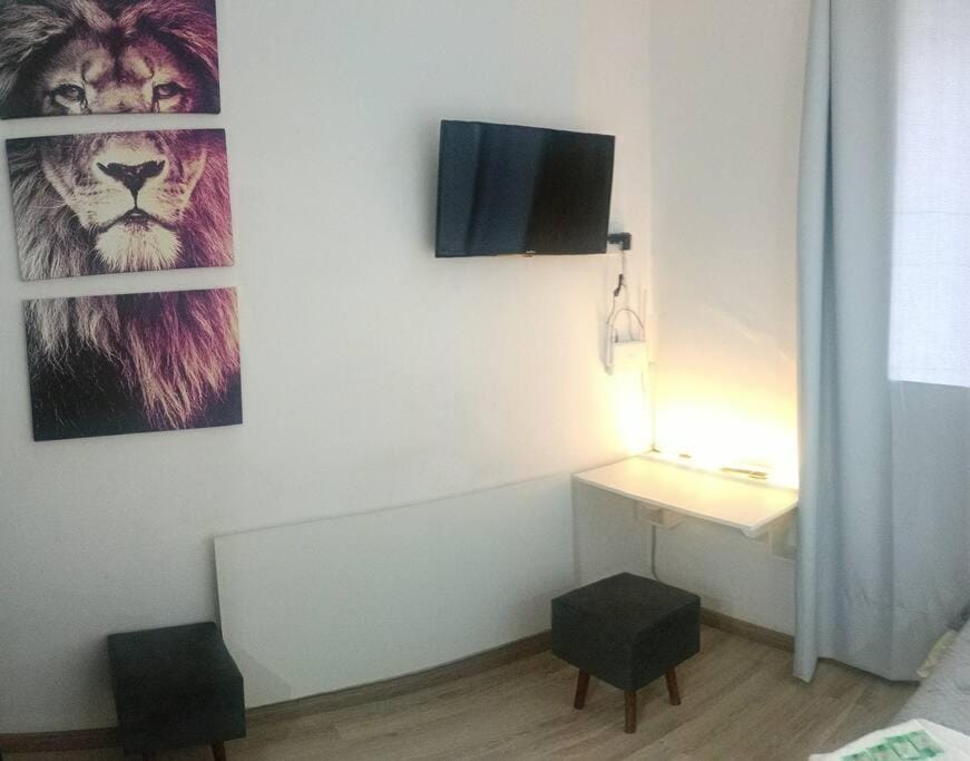 TV and multimedia, Business facilities