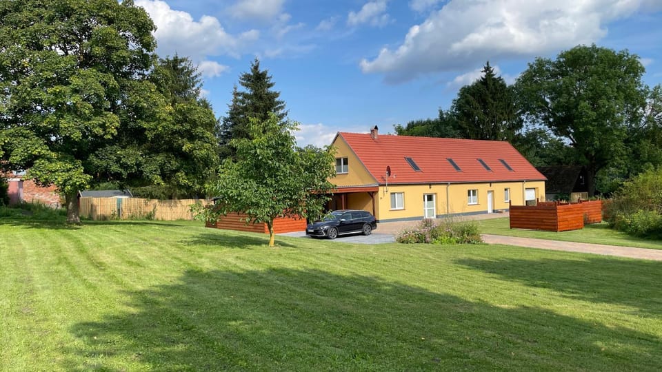 Property building, Parking