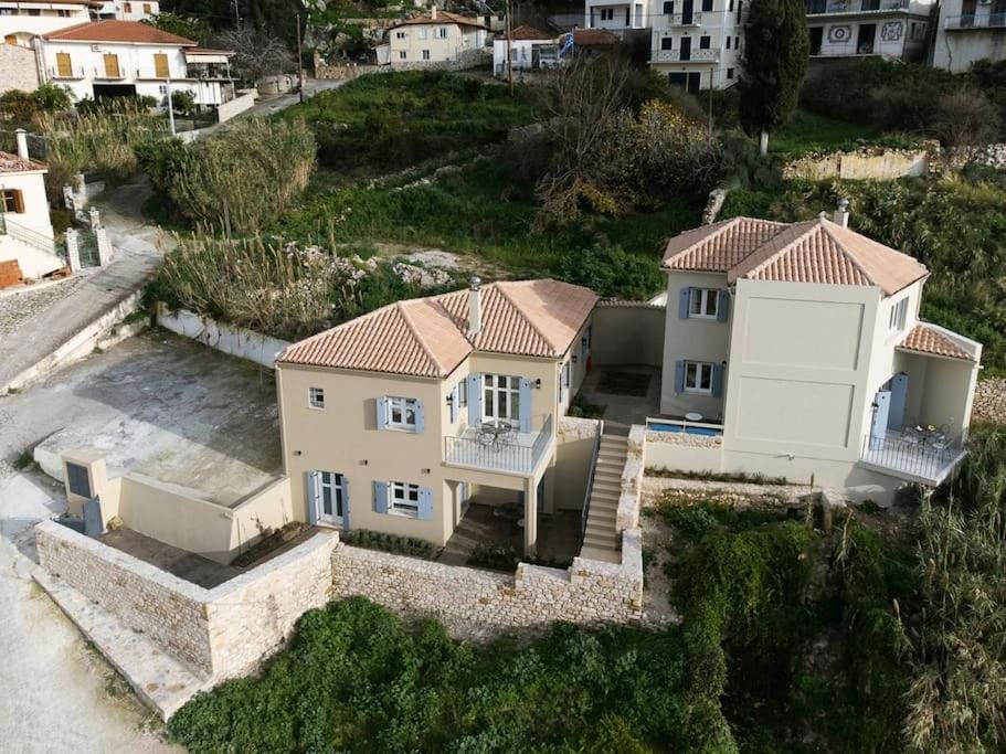 Sirocco Maisonette, Kyparissia Old Town Collection Apartment in Messenia