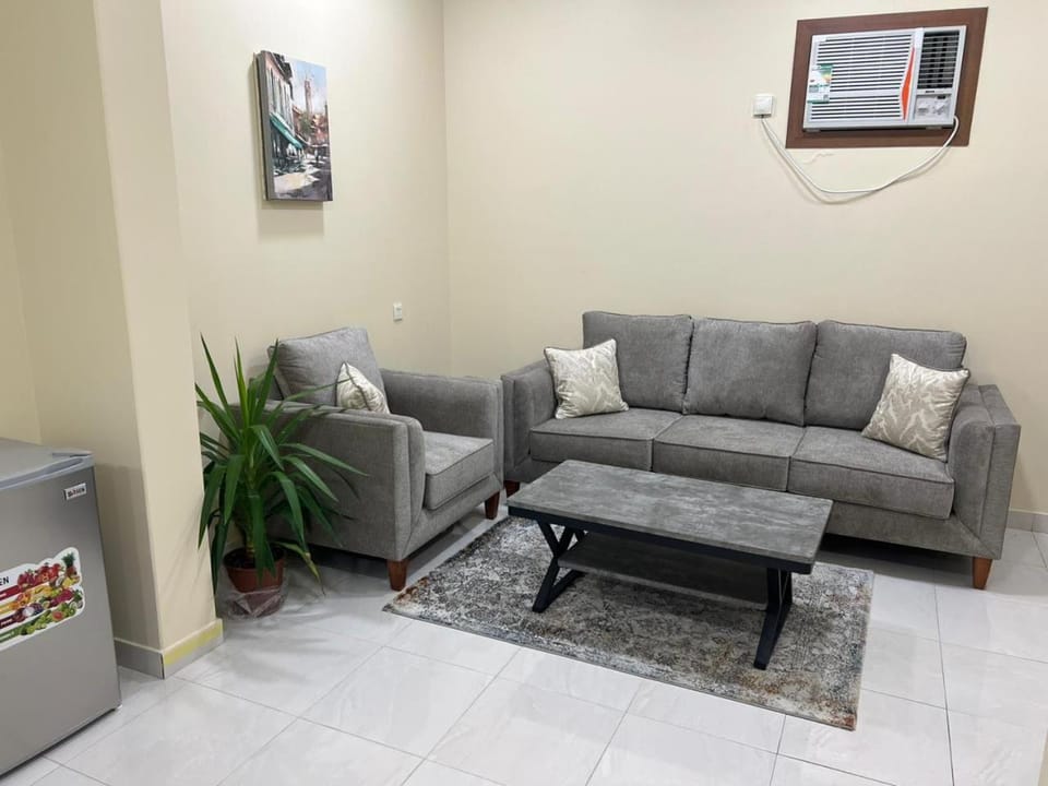 TV and multimedia, Seating area