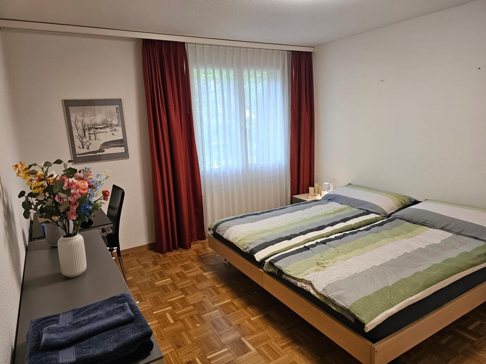 Bed, Photo of the whole room, Bedroom