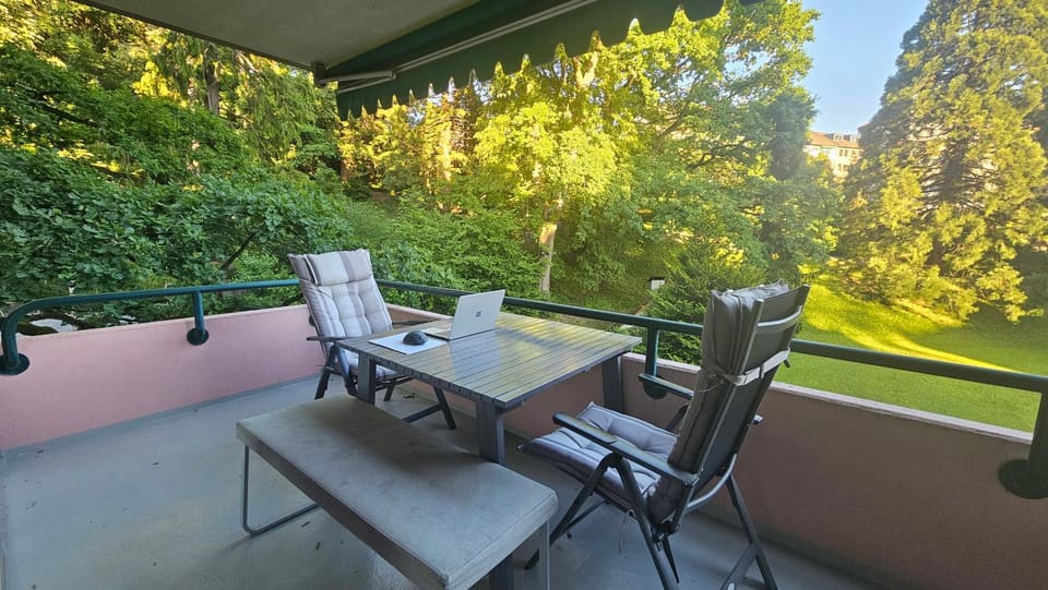 Balcony/Terrace, Garden view