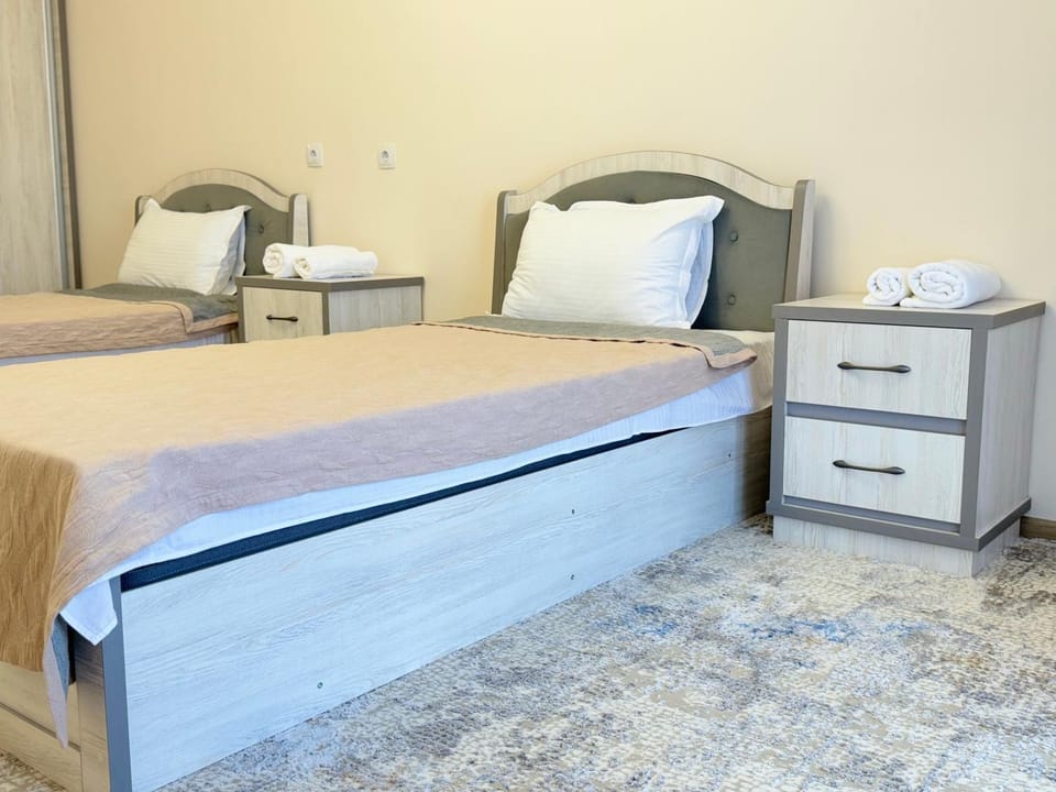 Bed, Bedroom