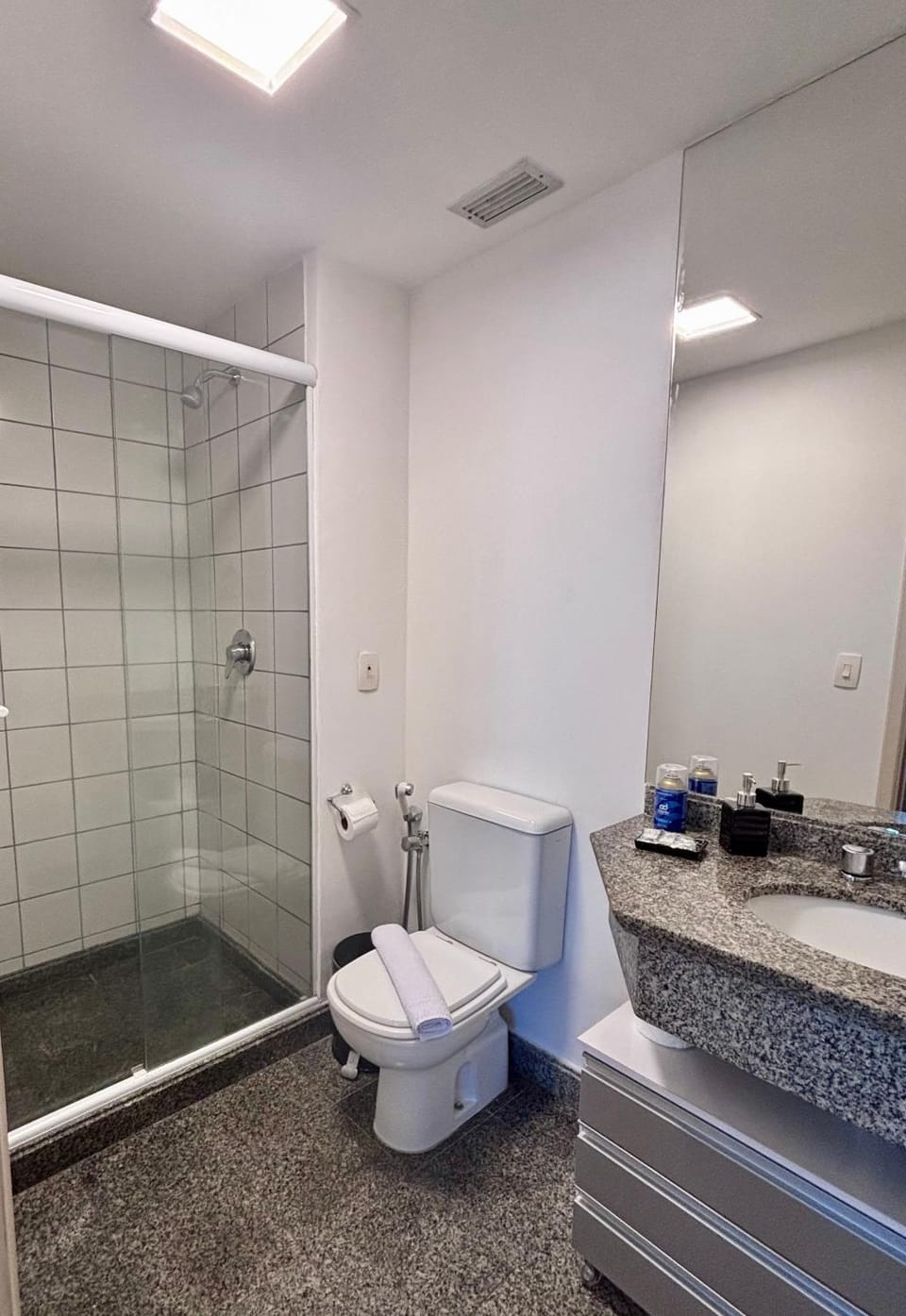 Flat área nobre Tatuapé com vaga de garagem Hotel in Sao Paulo City