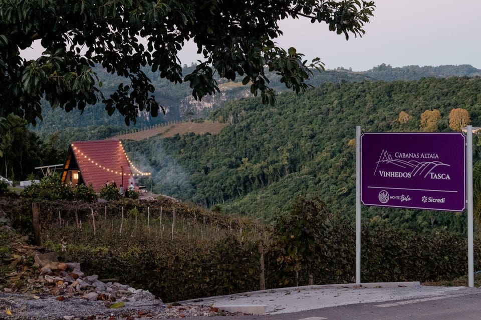 Cabanas CAVITA- Vale dos Vinhedos Chalet in State of Santa Catarina