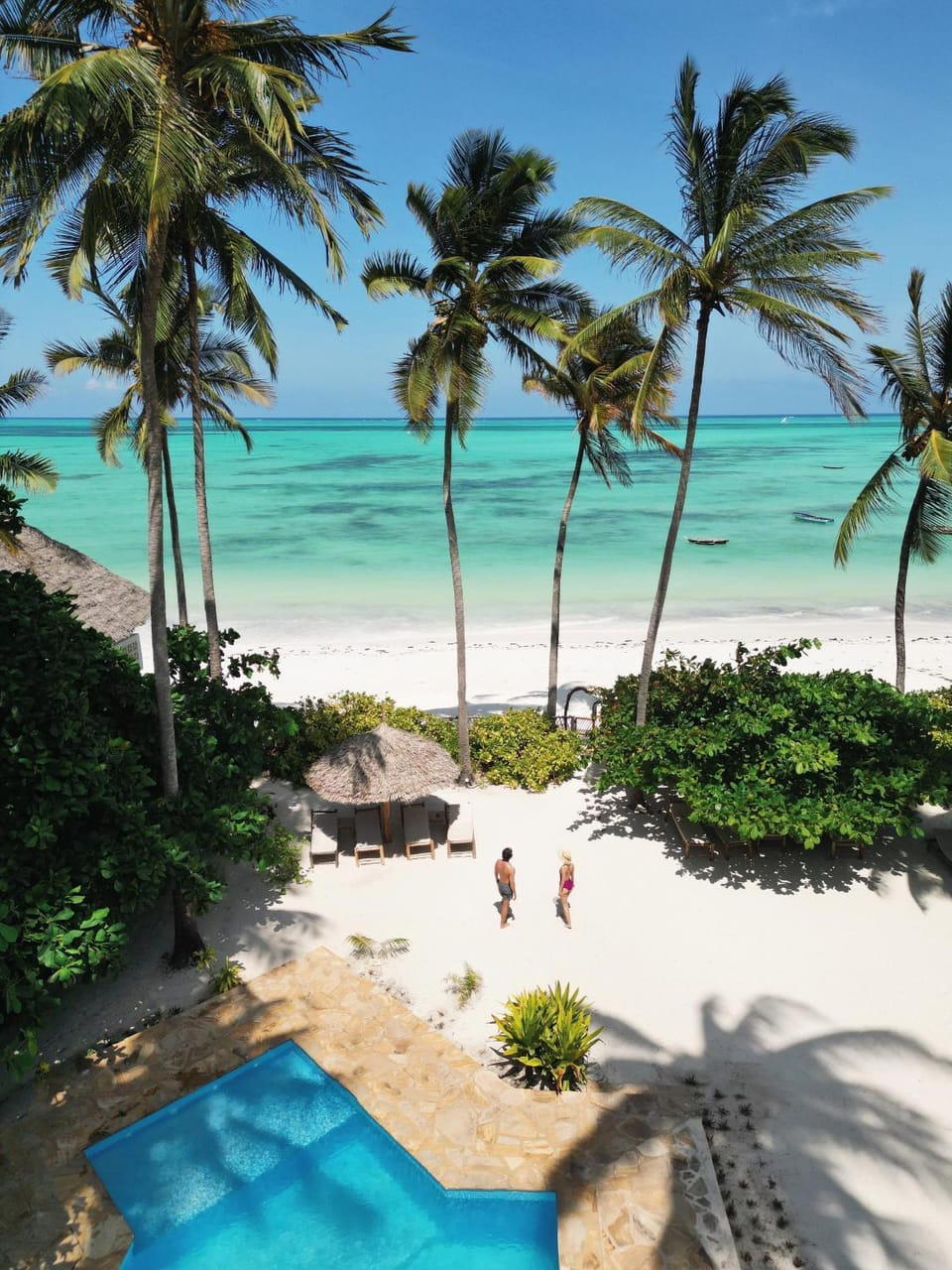 Beach, Swimming pool