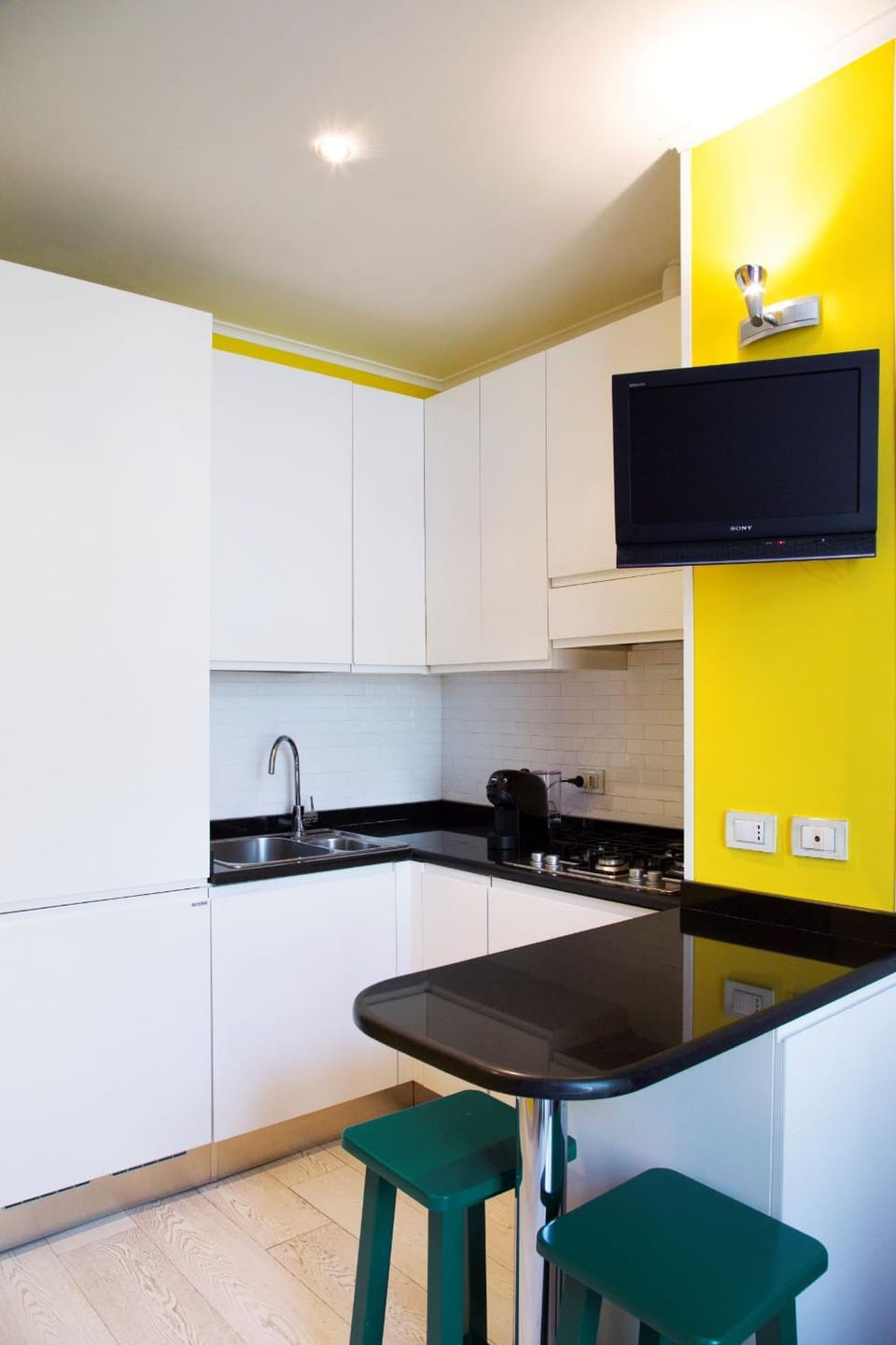 Kitchen or kitchenette