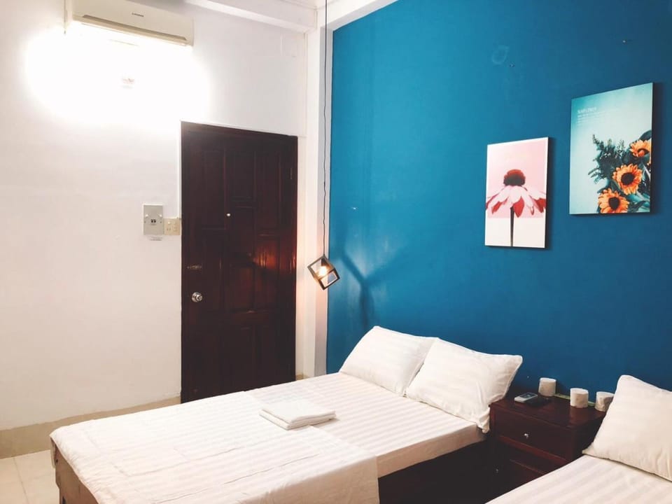 Nhà Yên 1 Bed 2 Beds Hotel Homestay Hostel Cần Thơ 3 Vacation rental in Cambodia