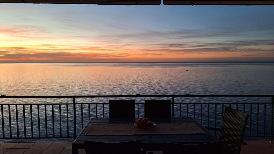 Beach Front Sea View 10th in Fuengirola Apartment in Fuengirola