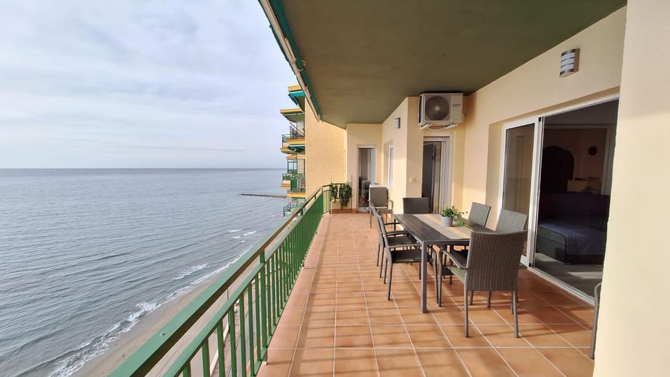 Beach Front Sea View 10th in Fuengirola Apartment in Fuengirola