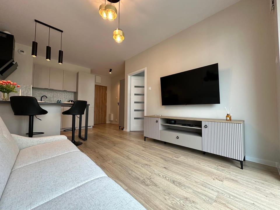 Apartament Nova Ochota, Tennis court, Train & Bus nearby Apartment in Warsaw