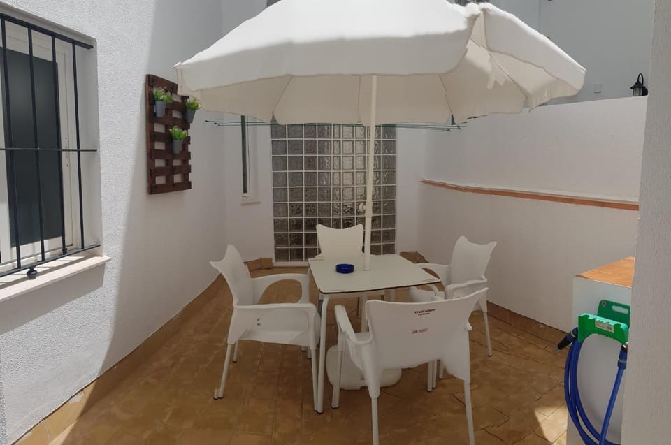 Patio, Balcony/Terrace