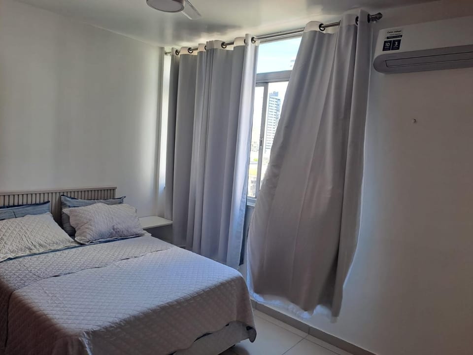 Bed, Photo of the whole room, Bedroom, air conditioner