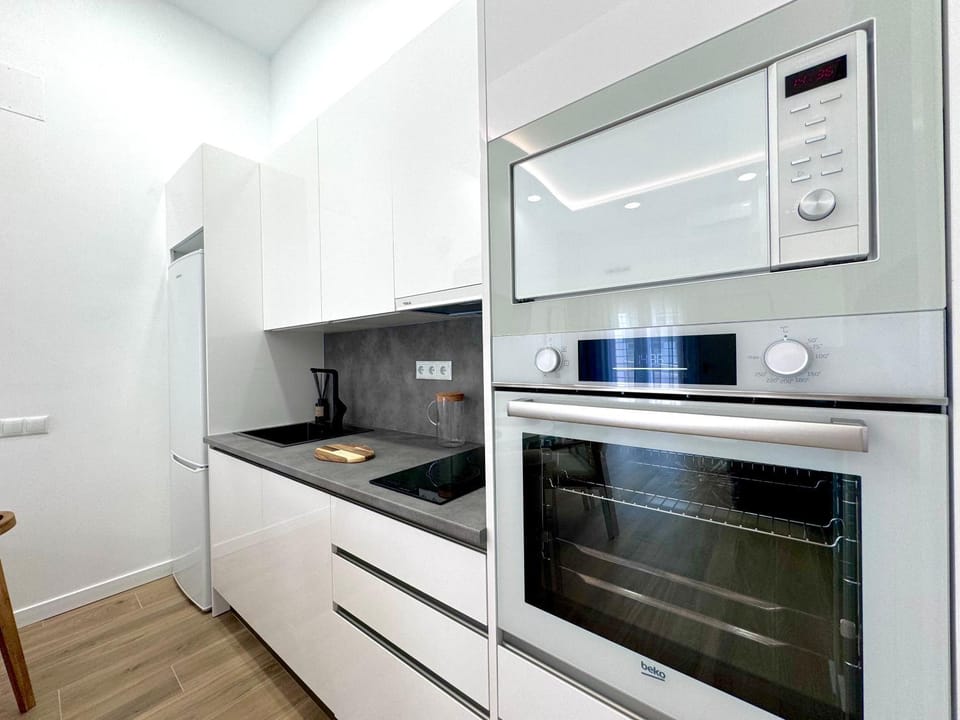 Kitchen or kitchenette, oven, stove, toaster