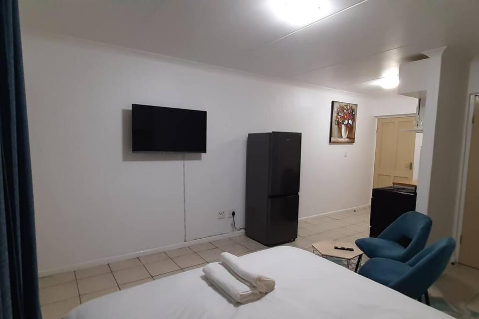 Communal lounge/ TV room, TV and multimedia