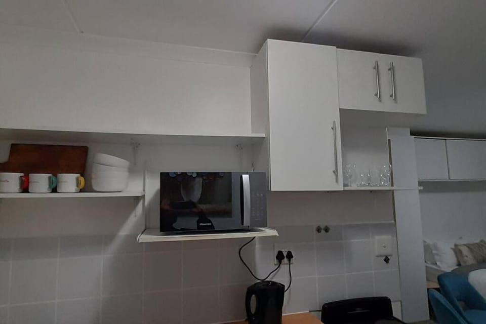 Coffee/tea facilities, Kitchen or kitchenette