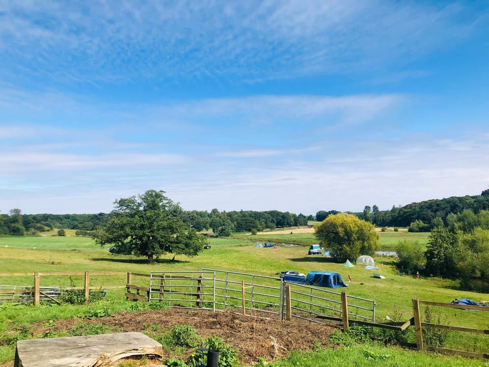 Hertford Farm riverside camping firepit bbq Campground/ 
RV Resort in Hertford